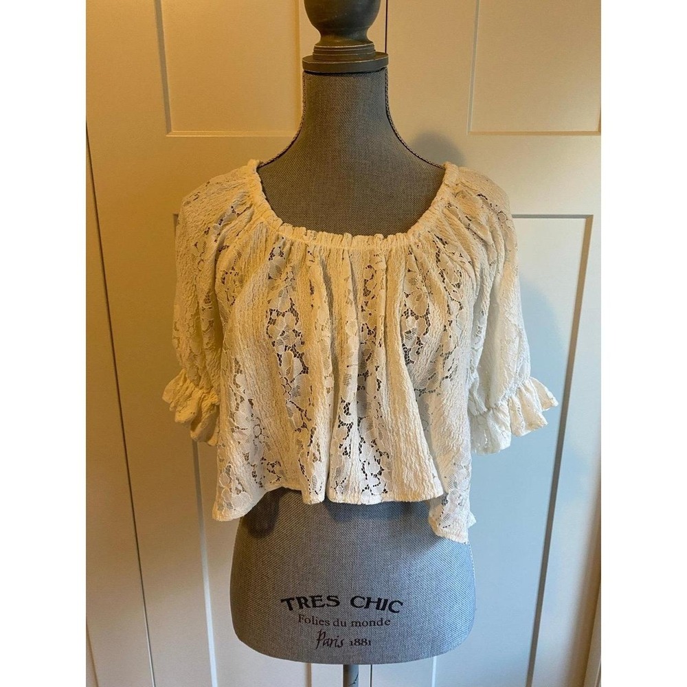 Free People Lace Ruffle Blouse XS Boho Babydoll s65